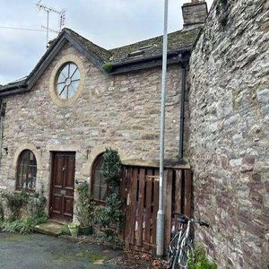 St. Johns Place, Hereford, HR3 - Photo 3