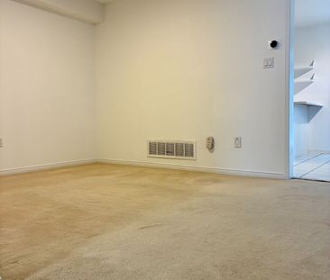 For Lease - 3857 Partition Road, Mississauga, Ontario - Photo 3