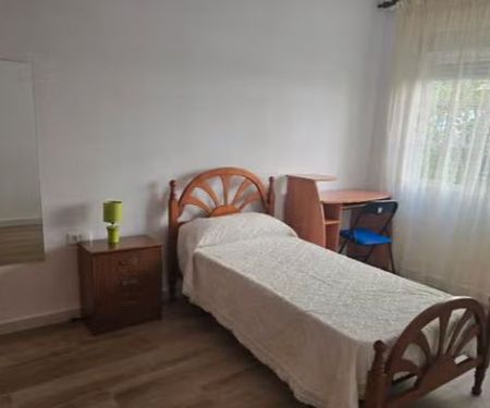 Piso de alquiler en La Trinidad - Photo 3