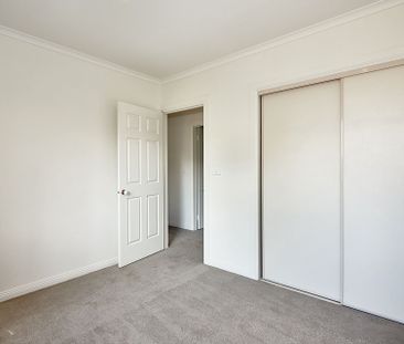 2/12 Thea Avenue, Balwyn North - Photo 1