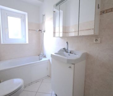 Appartement T2 rénové – Is- sur- Tille – Proches commerces - Photo 5