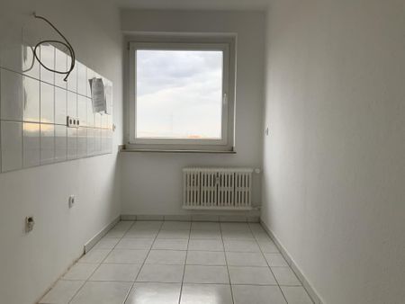 Renovierte 3-Zimmerwohnung mit Balkon und neuem Bad in DU-Walsum - Foto 4
