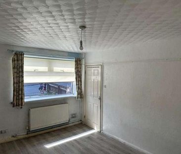 Wordsworth Avenue, Wheatley Hill, Durham, DH6 - Photo 2