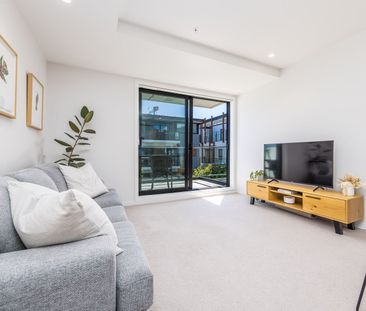 Located in the beautiful Mt Eden, this one bedroom apartment is fin... - Photo 6