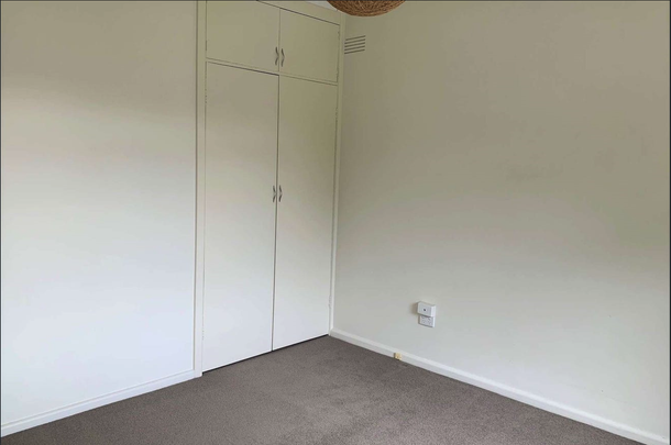 5/5 Willow Grove, Canterbury VIC 3126 - Apartment For Rent | Domain - Photo 1