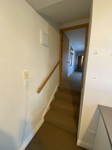 Boarding house room - Photo 4