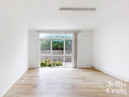 12/12 Fletcher Street, Essendon - Photo 2