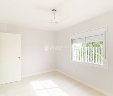 Apartamento com 2 quartos e 67m² para alugar em Cristal, Porto Alegre. - Photo 2