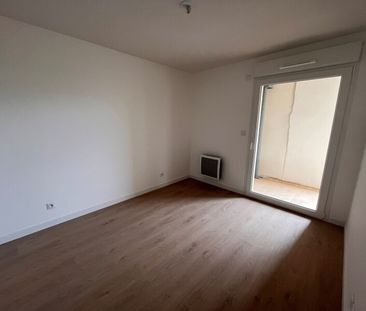Location Appartement 2 pièces 45m² ST JORY 31790 - Photo 2