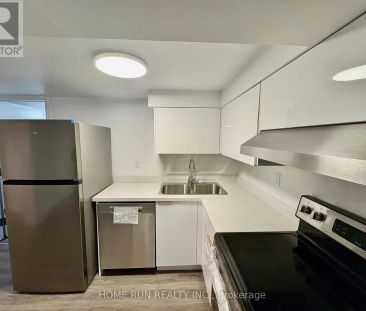 3 - 1436 BELLAMY STREET - Photo 2