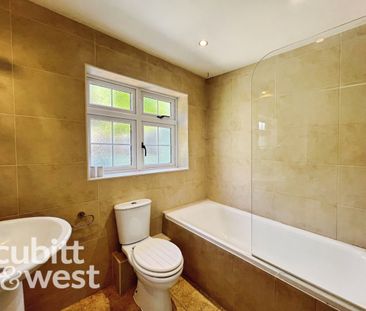 2 bedroom terraced house to rent - Photo 5
