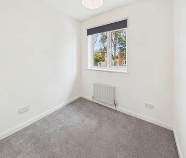 Butts Road, SO19 - Photo 5