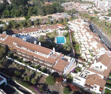 Soleado apartamento con gran Terraza en edificio tranquilo con pisc... - Photo 3