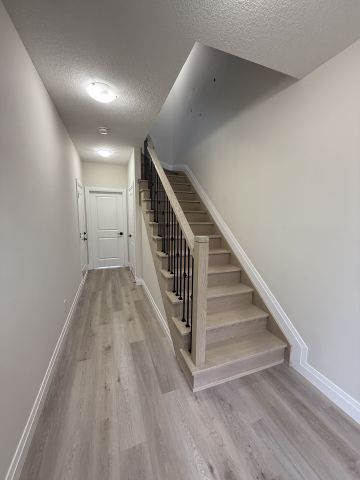 For Lease - 13 Keystone Trail, Welland, Ontario - Photo 2