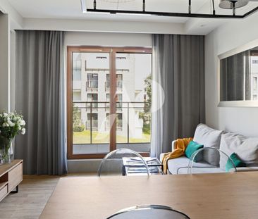 Warszawa, Wilanów, Błonia Wilanowskie, Zdrowa - Zdjęcie 2