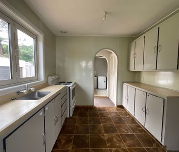 GREAT LOCATION! THREE BEDROOMS IN MERRILANDS - Photo 1