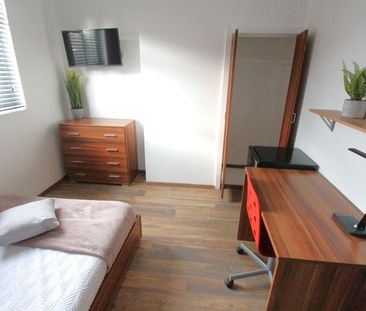 Park View, Witham House Block, St. Botolphs Crescent, Lincoln - Photo 5