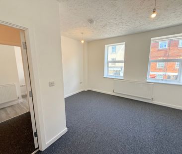 Wyndham Street, Yeovil, Somerset - Photo 4