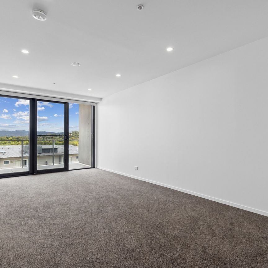 Waterside living. - Photo 1