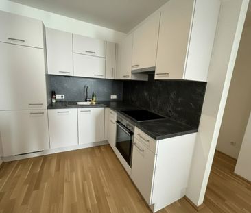 Moderne 2 Zi Wohnung mit Balkon - MIETFREI bis 15.12! (nahe U1) - Photo 6