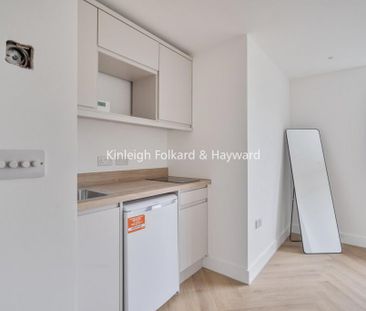 Studio to rent - Photo 6