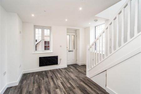 East Street - Photo 3