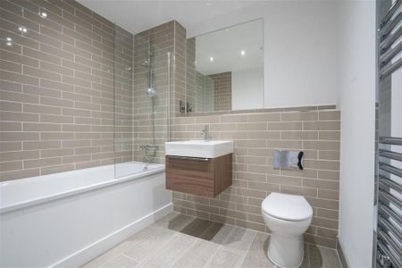 2 bedroom apartment to rent - Photo 4