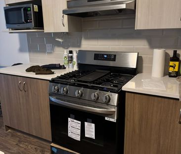 For Lease - 2966 Murphy Place, Innisfil, Ontario - Photo 5