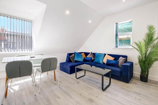 2 bedroom flat to rent - Photo 1