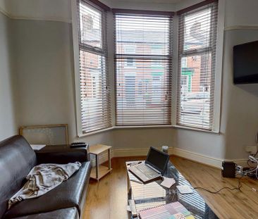 3 bedroom house to rent - Photo 2