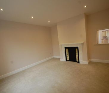 4 bedroom detached house to rent - Photo 1
