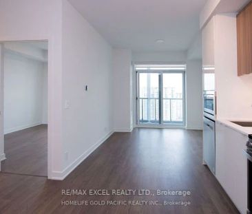 30 Upper Mall Way #1506 - Photo 3