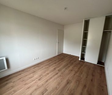 Location Appartement 3 pièces 63m² BRUGUIERES 31150 - Photo 4