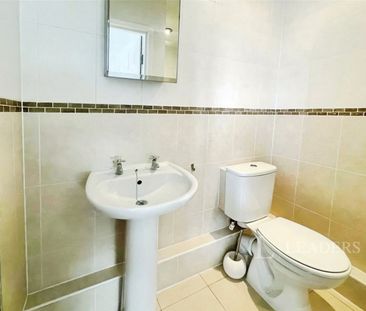 1 bedroom apartment to rent St. Marys Crescent, Leamington Spa, War... - Photo 5