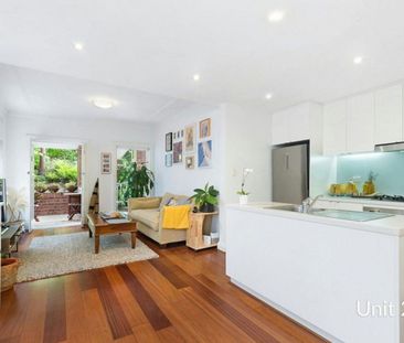 2/213 Raglan Street, Mosman, NSW 2088 - Photo 3