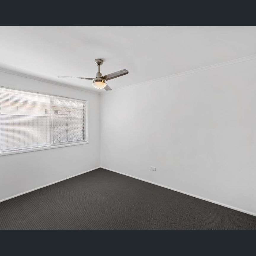 Beautiful Family home in a convenient Birkdale location - Photo 1