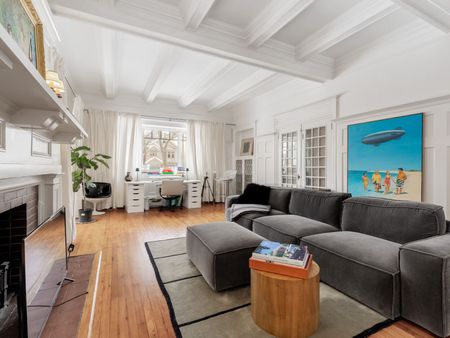 For Lease - 347 Walmer Road Unit# Main, Toronto, Ontario - Photo 5