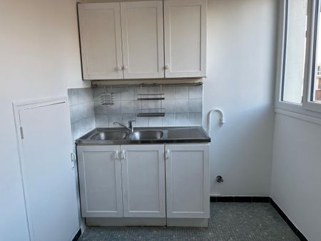 Location Appartement 1 pièce 32m² ANTONY 92160 - Photo 3