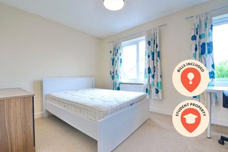 1 bedroom in a house share to rent - Photo 2