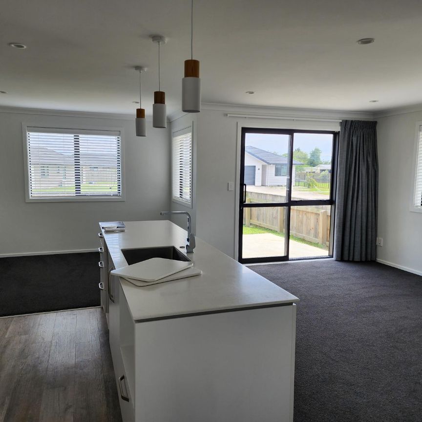 Two bedroom home - Photo 1