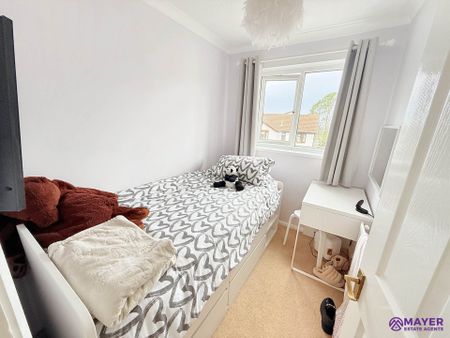 Redwood Drive, Plymouth - Photo 4