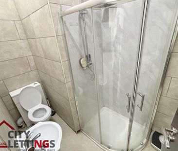 1 bedroom ground floor flat to rent - Photo 5