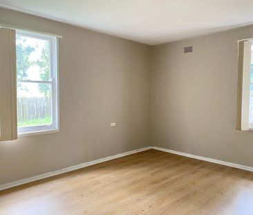 Home For Rent - Photo 4