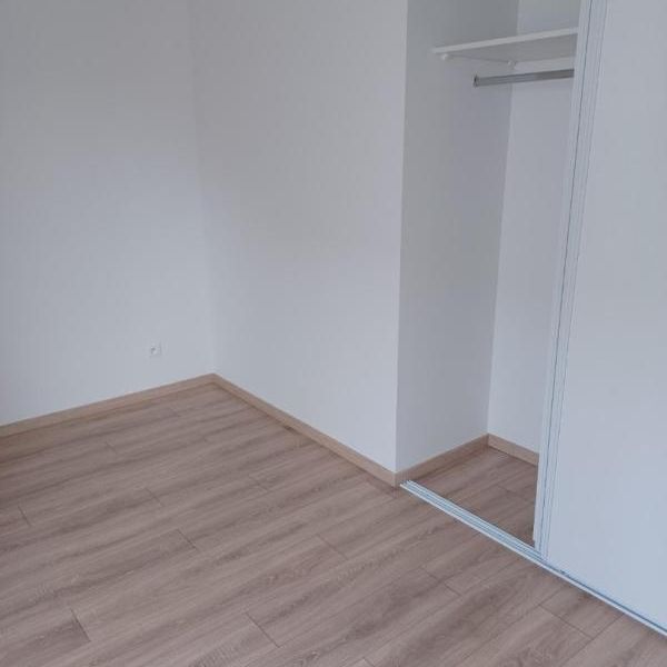 Location Maison 5 pièces 101m² VEIGNE 37250 - Photo 1