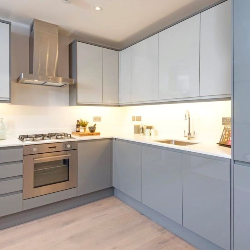 2 Bed Flat, Brecknock Road, N7 - Photo 1