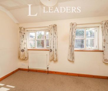 2 bedroom terraced house to rent - Photo 1
