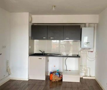 Appartement à louer 2 pièces 47.3m² - Photo 4