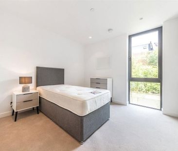 3 bedroom flat to rent - Photo 6