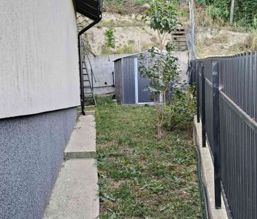 Casă de închiriat, 3 camere, curte proprie HEMEIUȘ - Photo 2