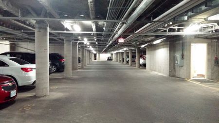 The Queensbury - Photo 5